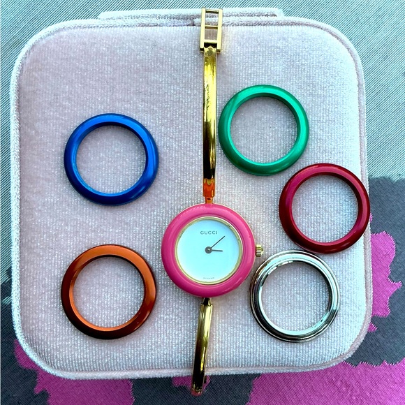Gucci bangle watch with beautiful faces❤️💚💙🤍🧡 - Picture 1 of 15
